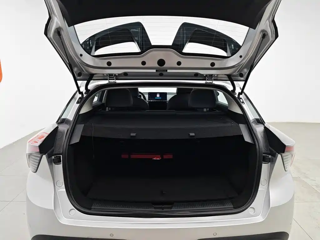 MG MG4 EV 2024 2023 415km Overseas Champion Edition