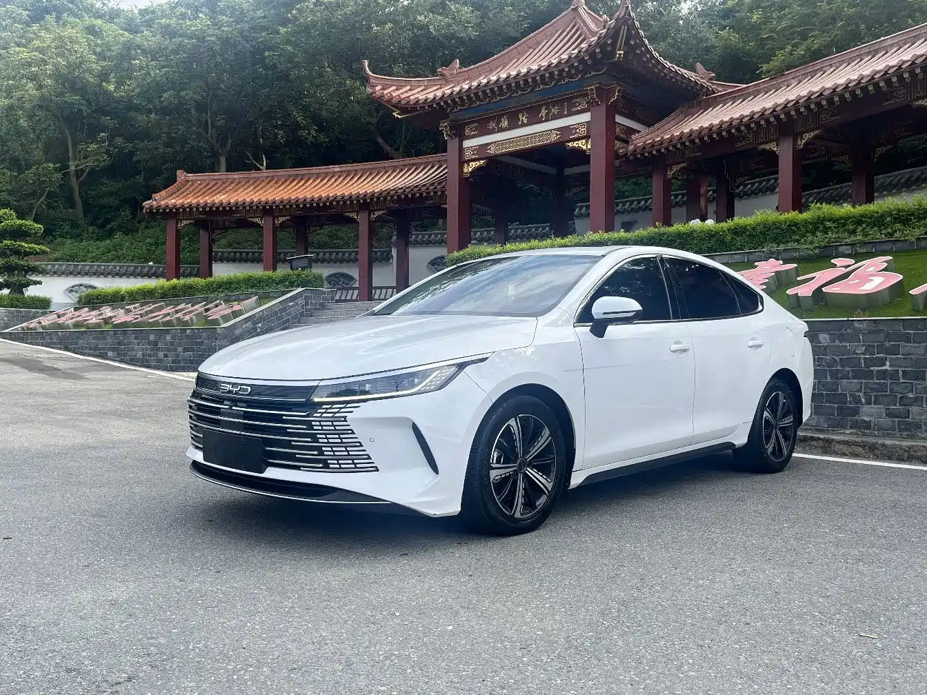BYD Destroyer 05 2023 2023 Champion Edition DM-i 55KM Premium