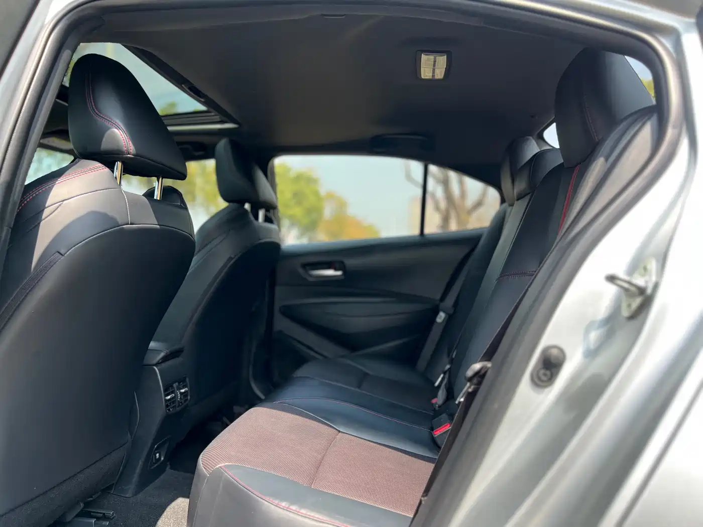 Toyota Levin 2021 185T CVT Sport Edition фото 6