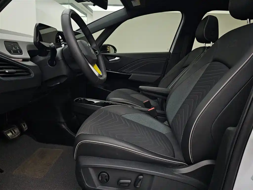 Volkswagen ID.3 2023 Upgraded Pure Intelligence Edition фото 9
