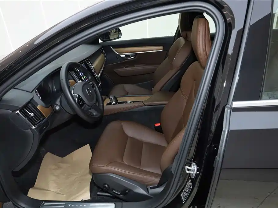 Volvo S90 2025 2025 B5 Zhiyi Luxury Edition