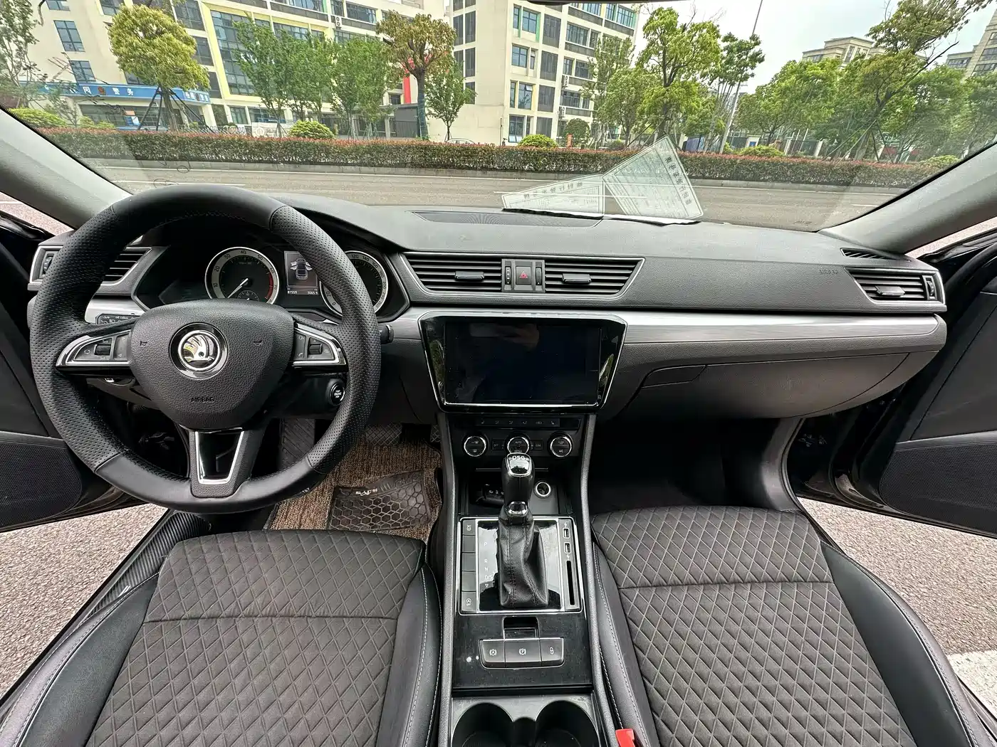 Škoda Superb 2018 TSI280 DSG Comfort (China V) фото 8