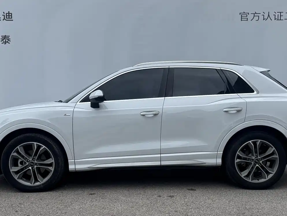 Audi Q3 2024 2024 40 TFSI Fashion Sport