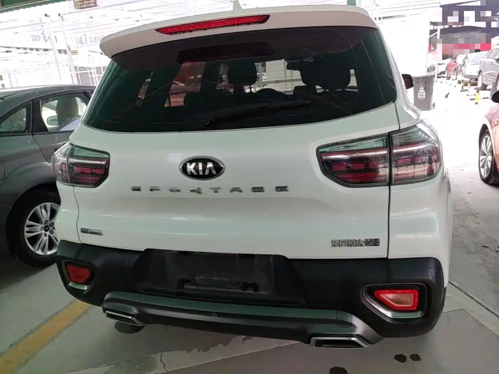 Kia Sportage 2019 2.0L Automatic Smart Luxury Edition фото 6