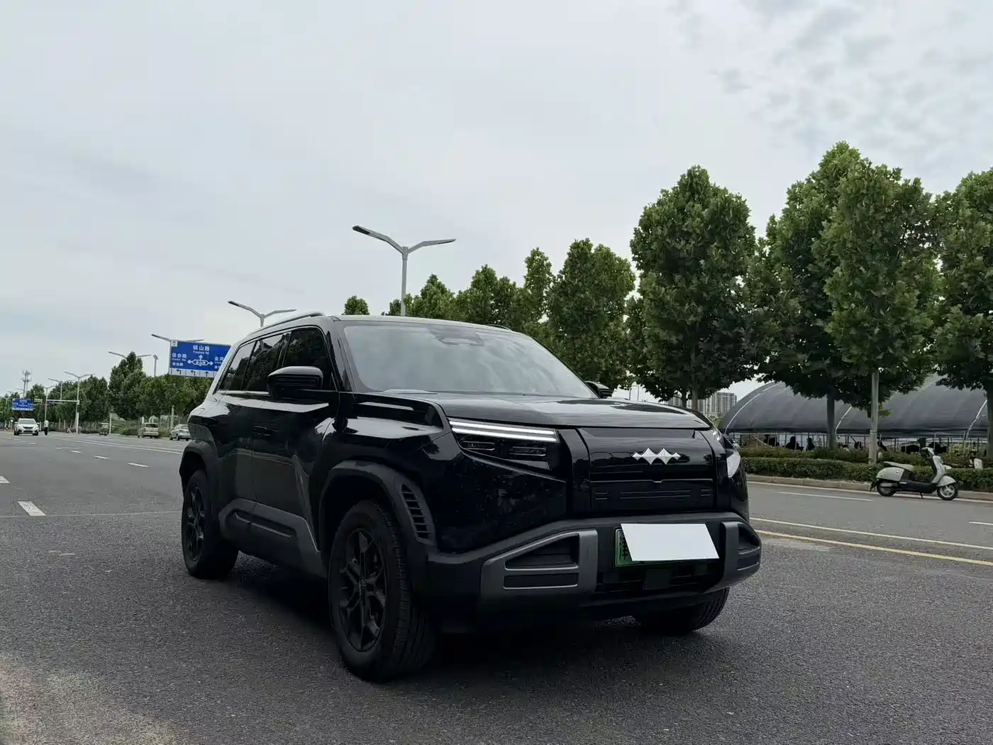 Fang Cheng Bao Titanium 3 2025 501KM RWD Smart Drive Max фото 3