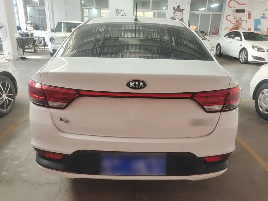Kia K2 2018 2017 Sedan 1.4L MT 15th Anniversary Special Edition GLS
