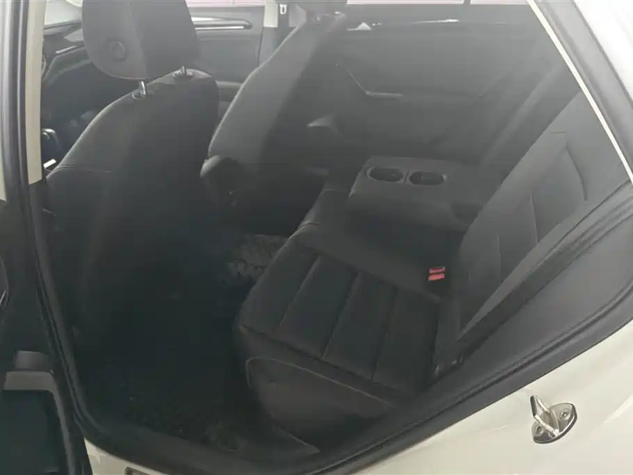 Volkswagen T-ROC 2021 280TSI DSG 2WD Comfort Connected фото 11