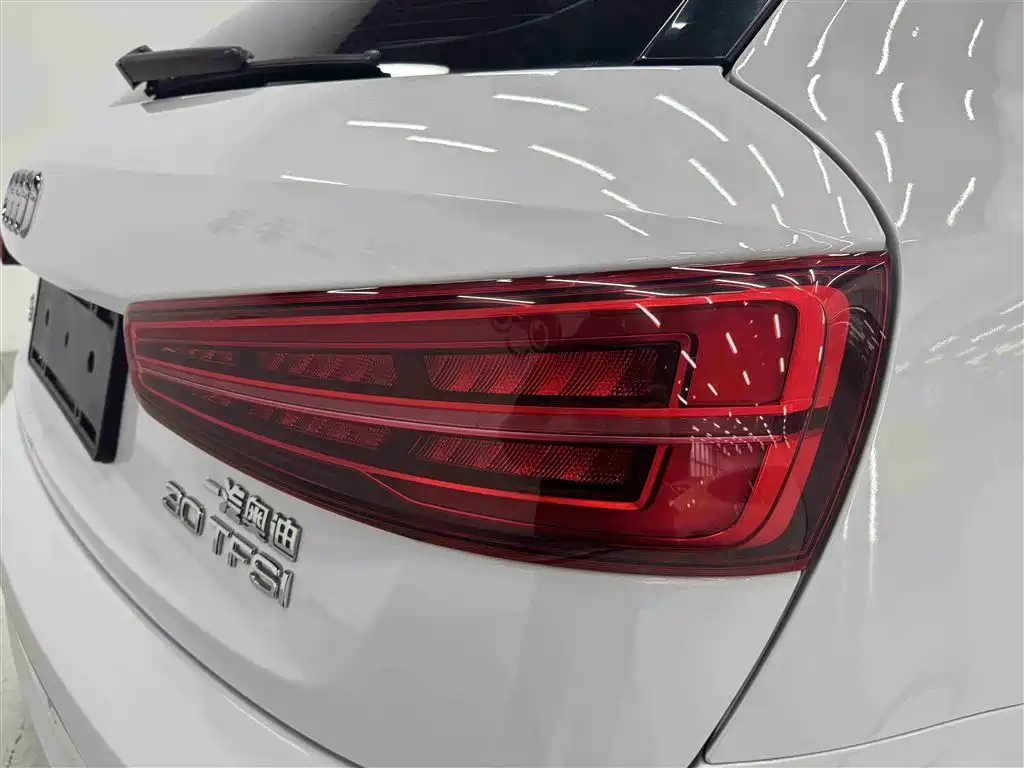 Audi Q3 2017 30 TFSI Fashion фото 21
