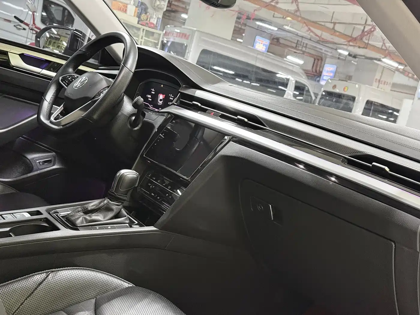 Volkswagen FAW-Volkswagen CC 2021 380TSI Eye-catching Edition фото 24