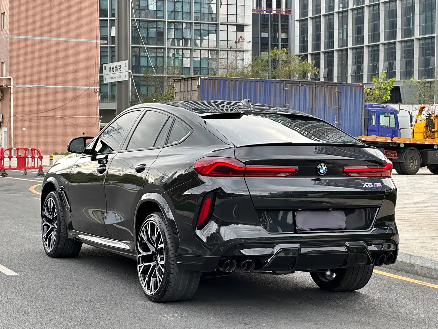 BMW X6 M 2022 X6 M фото 11