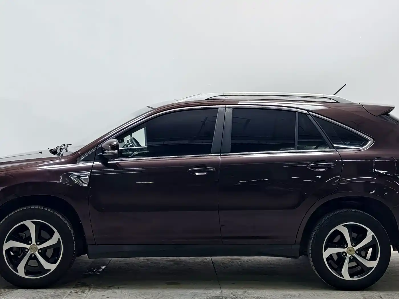 BYD S7 2015 2015 2.0T Automatic Flagship Model