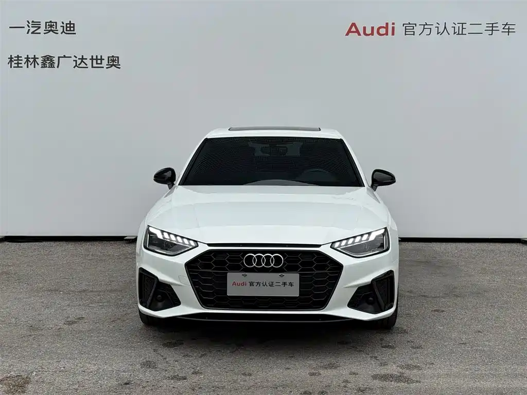 Audi A4L 2023 40 TFSI Luxury Sport фото 2