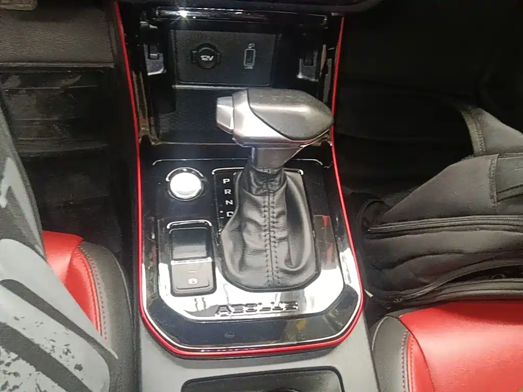 Dongfeng Aeolus Yixuan GS 2022 2021 230T Auto Chasing Glory Samurai Edition