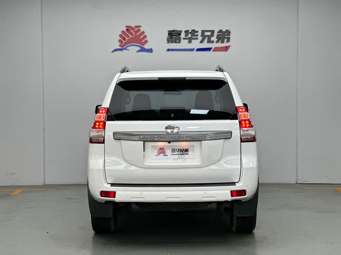 Toyota Prado 2016 3.5L Auto TX-L фото 10