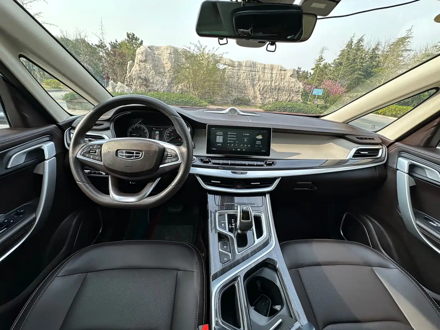 GEELY AUTOMOBILE JIAJIE