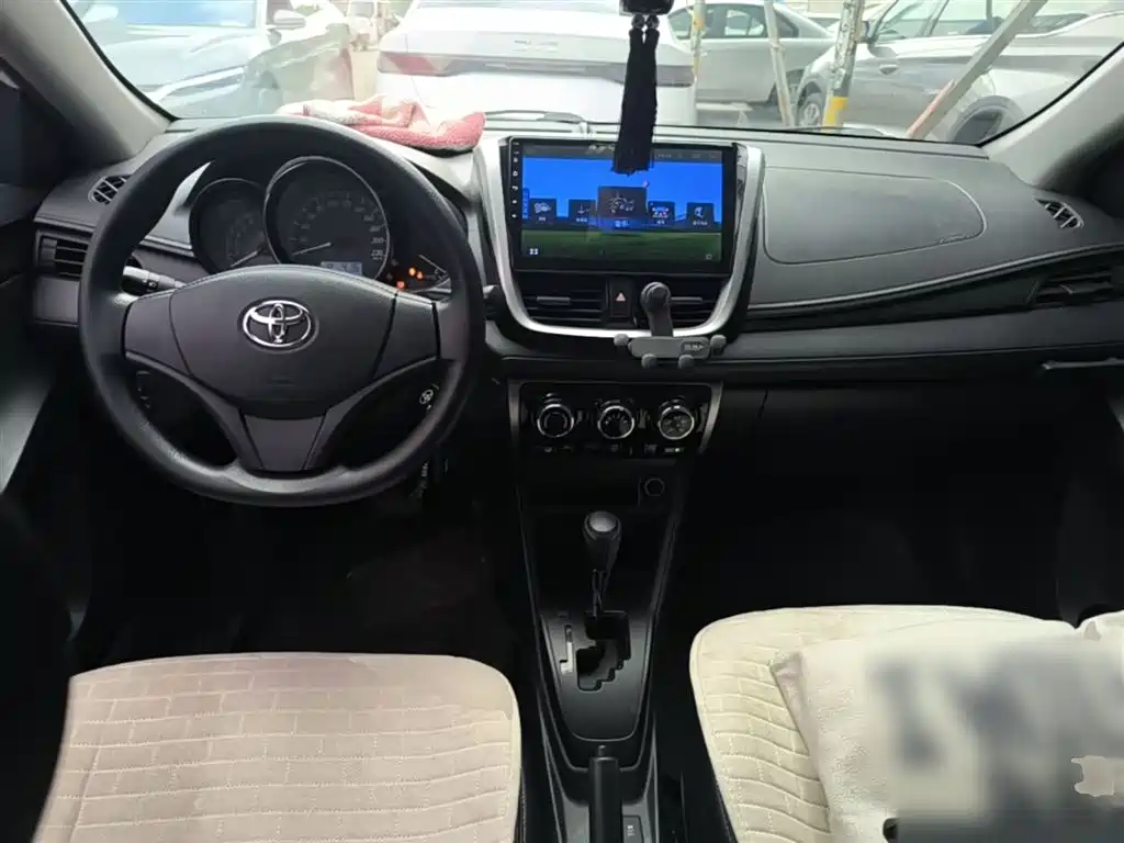 Toyota YARiS L Zhi Xuan 2016 Facelift 1.5E CVT Charming Edition фото 10