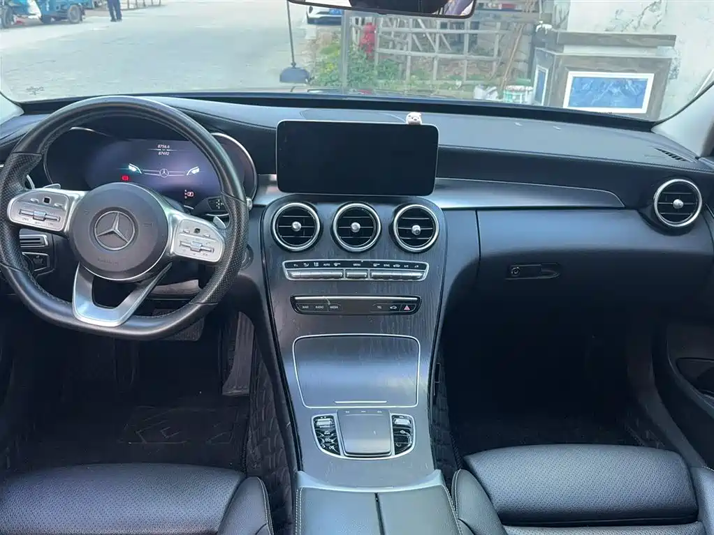 Mercedes-Benz C-Class 2020 Facelift C 260 L Sport фото 11
