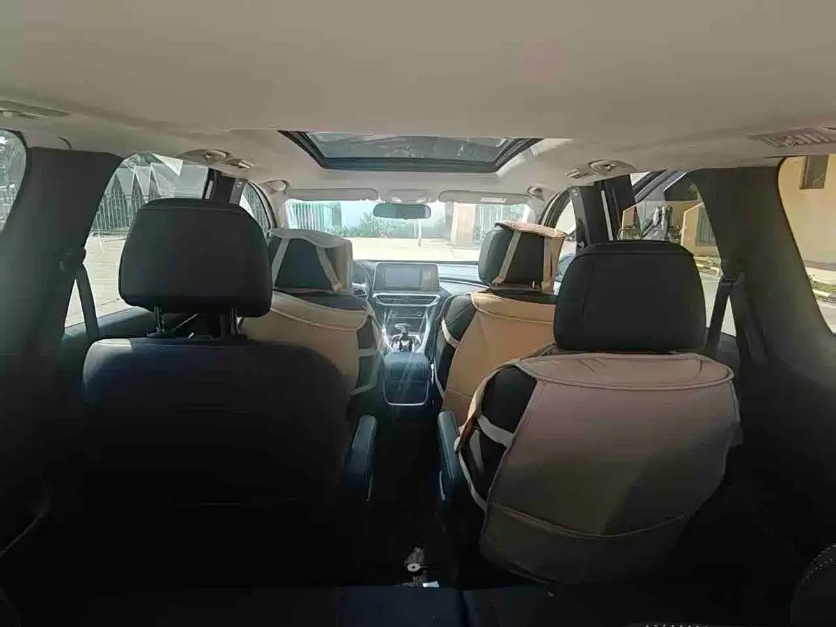 SAIC Maxus Maxus G50 2019 1.5T First Edition Automatic Luxury 6-Seater фото 6