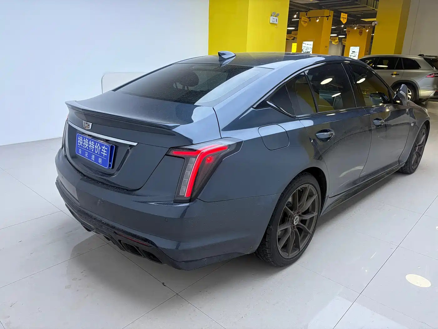 Cadillac CT5 2020 28T Leading Sport фото 9