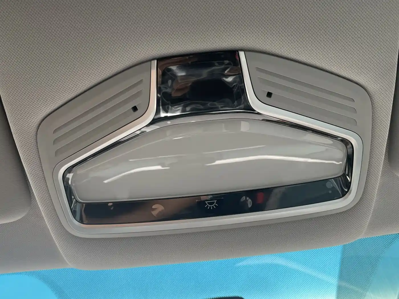 GEELY AUTOMOBILE EMGRAND S