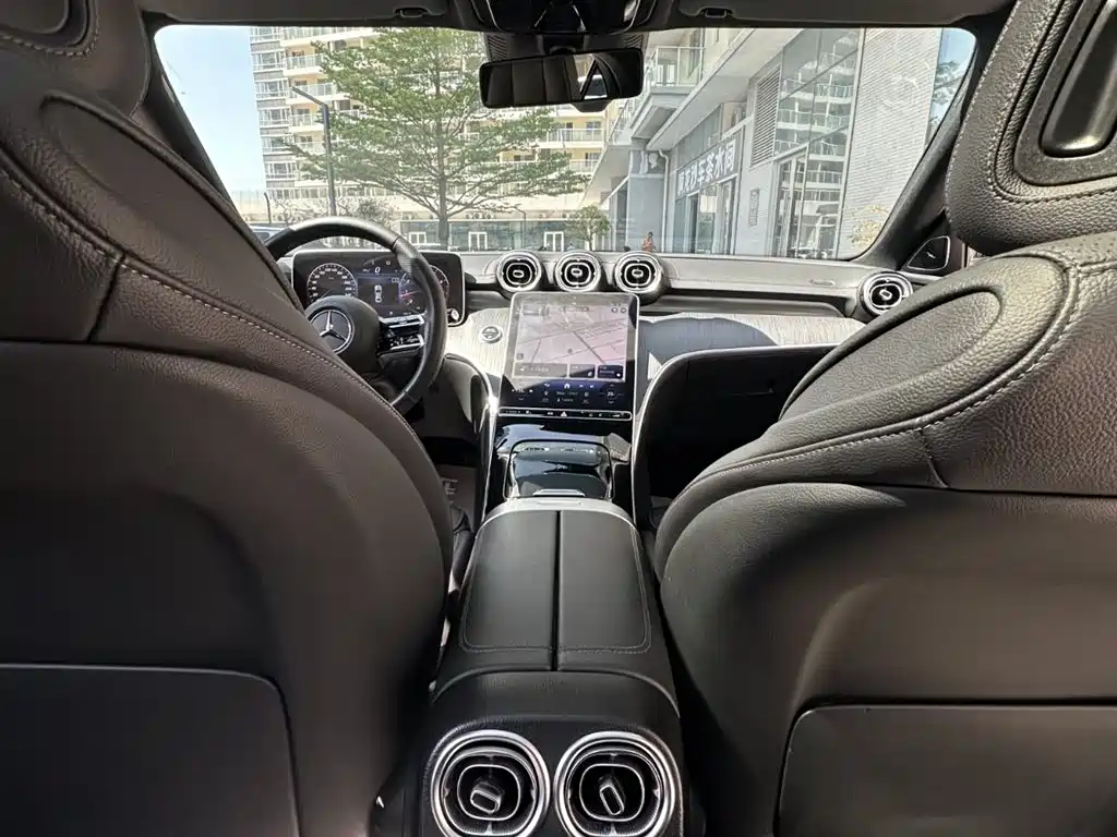 Mercedes-Benz C-Class 2023 C 260 L Night Edition Sport фото 18