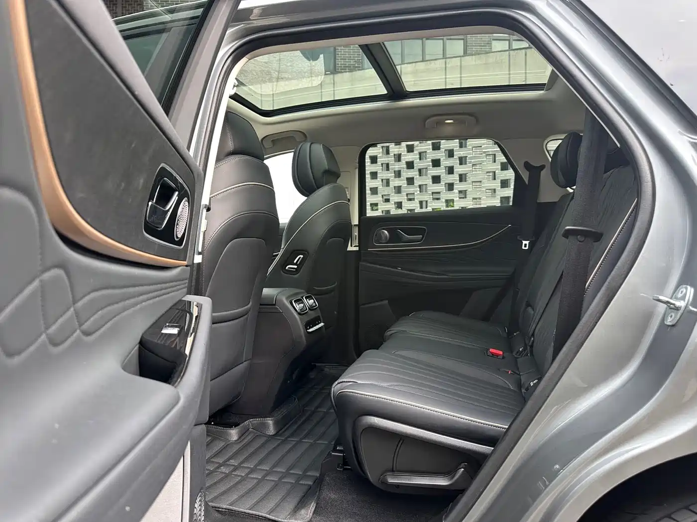 Chery Tiggo 9 2023 2023 2.0T DCT 2WD Luxury 7-Seater