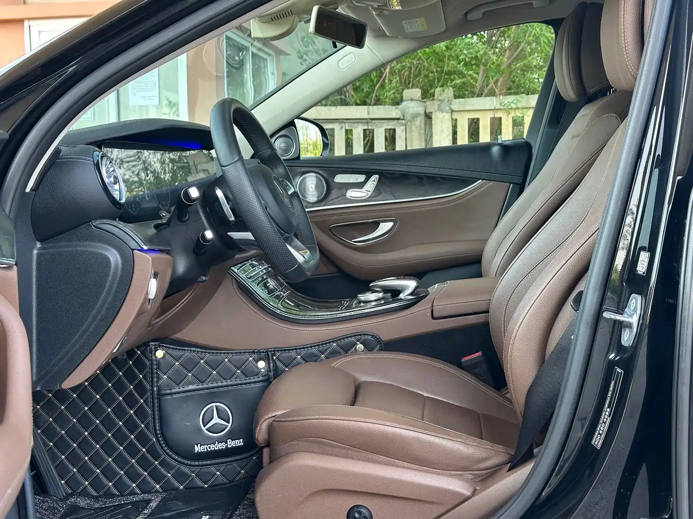 Mercedes-Benz E-Class 2017 E 200 L 4MATIC фото 5