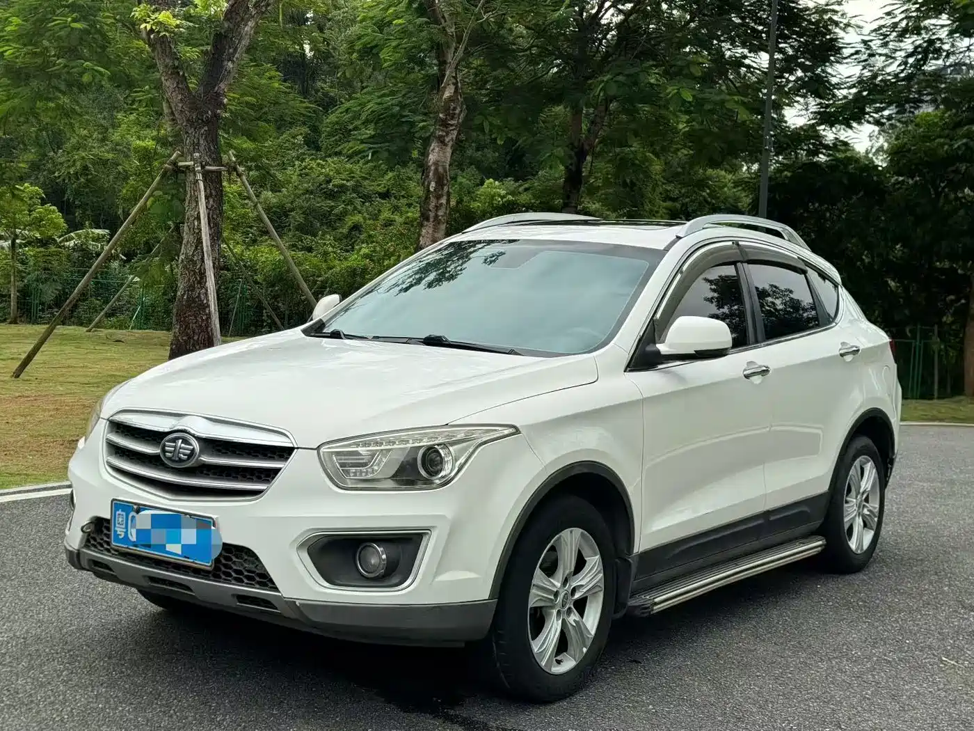 Besturn X80 2014 2015 2.0L Automatic Comfort Anniversary Edition