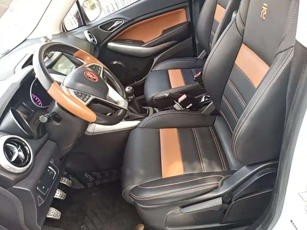 BYD Yuan 2018 2017 1.5L Manual Panoramic Sunroof
