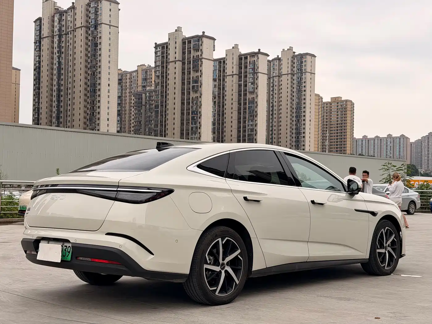 2025 BYD Seal 07 DM-i