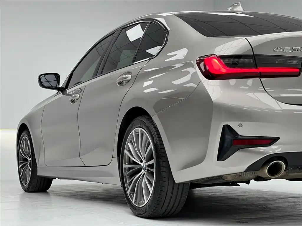 BMW 3 Series 2021 Facelift 320i Sport Package фото 10