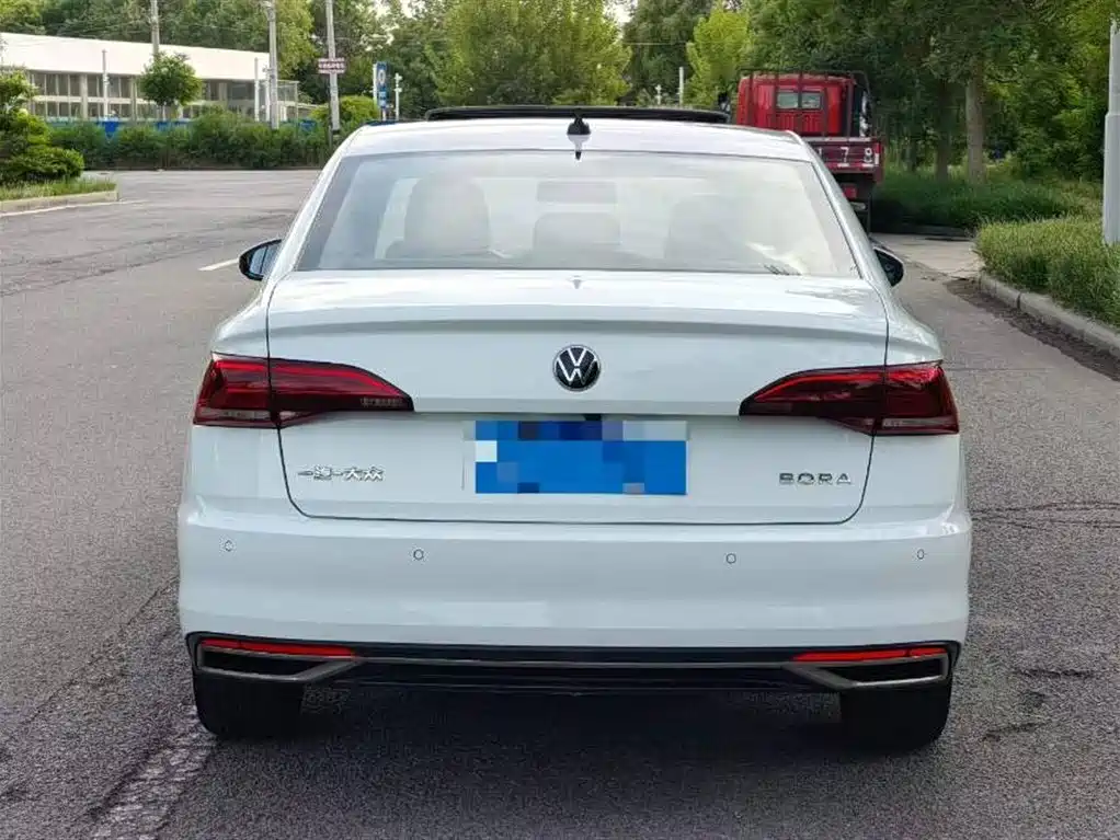 Volkswagen Bora 2021 1.5L Automatic Comfort Smart Edition фото 5