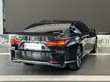 Фото 4 - Lexus LS