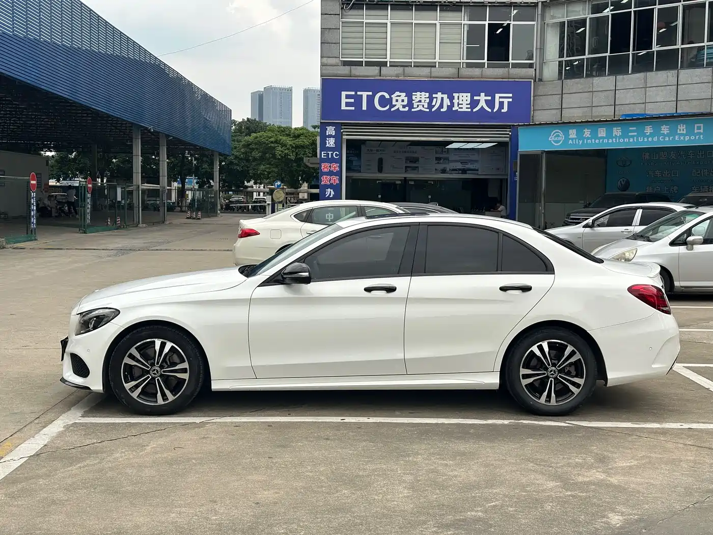 Mercedes-Benz C-Class 2018 C 200 Sport Edition фото 8