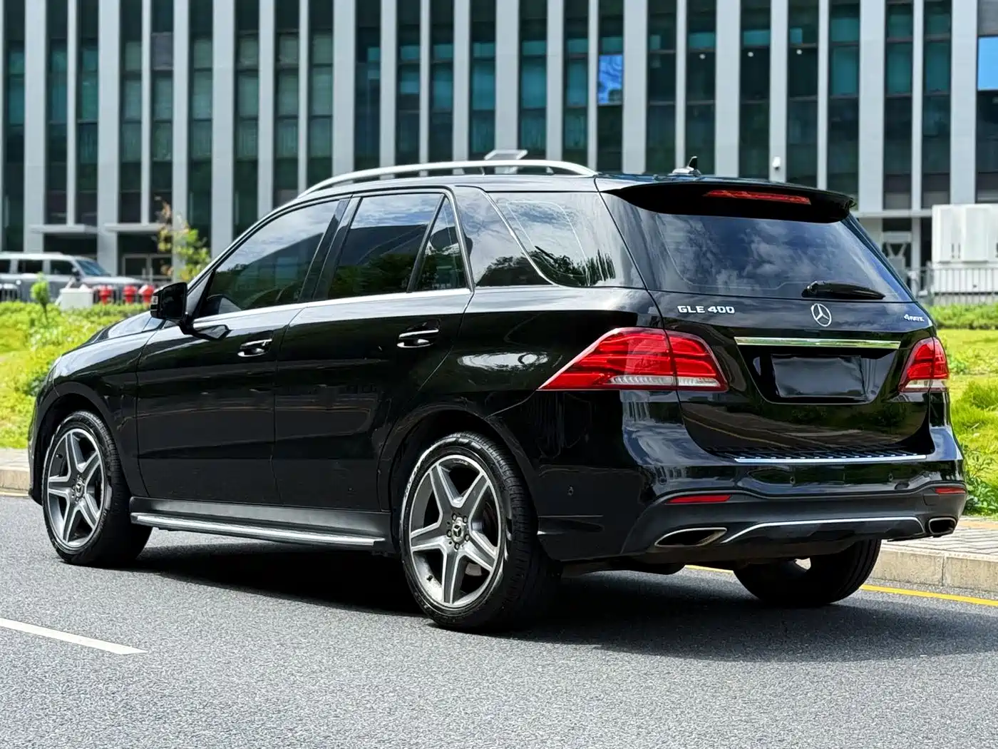 Mercedes-Benz GLE 2017 GLE 400 4MATIC фото 8