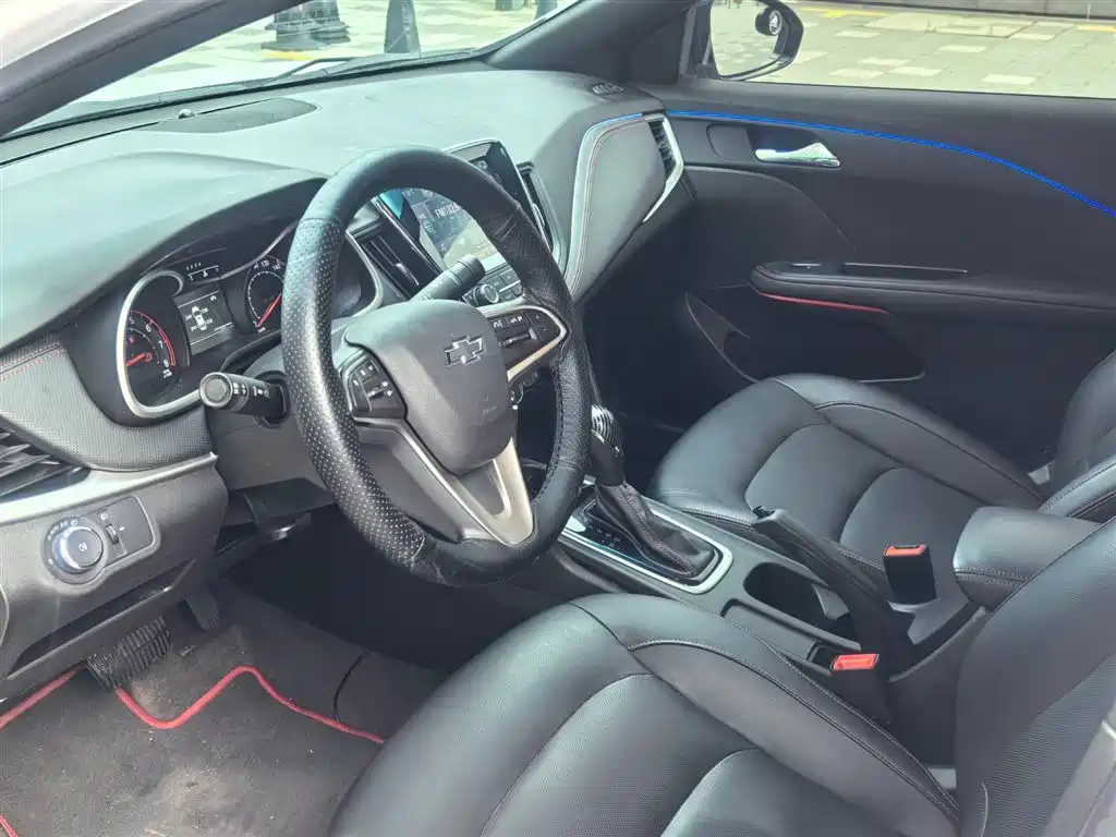 Chevrolet Monza 2019 RS 330T Auto Smooth Edition China VI фото 5