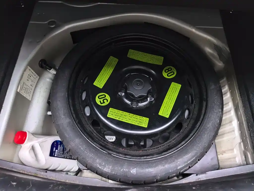 Фото 20 - Audi A4L