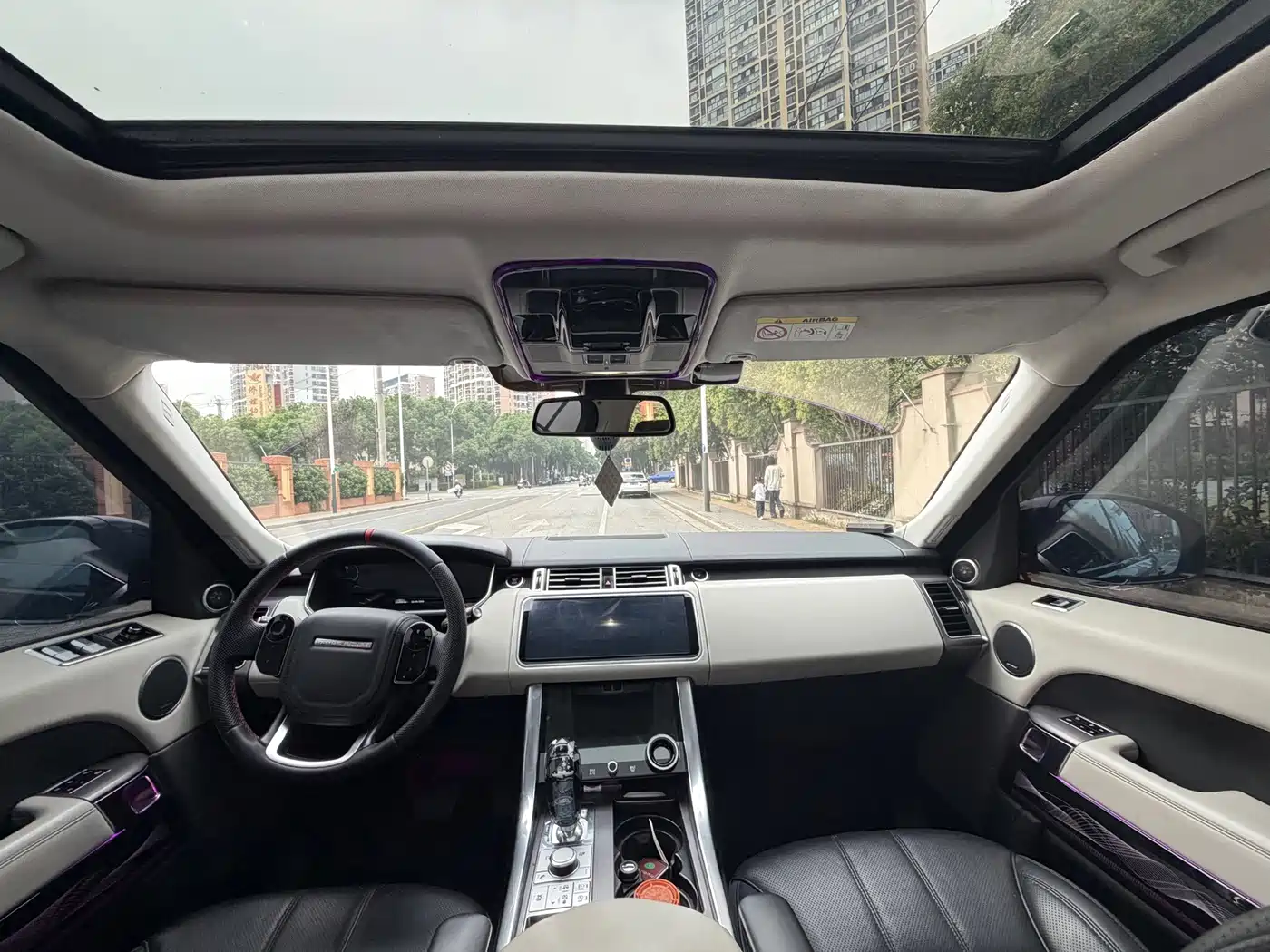 Фото 9 - Land Rover Range Rover Sport