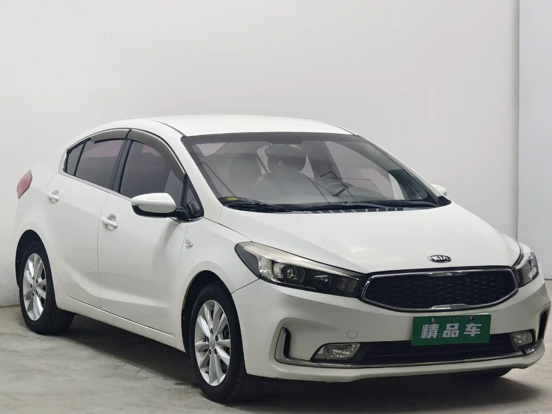 صورة 3 - Kia K3
