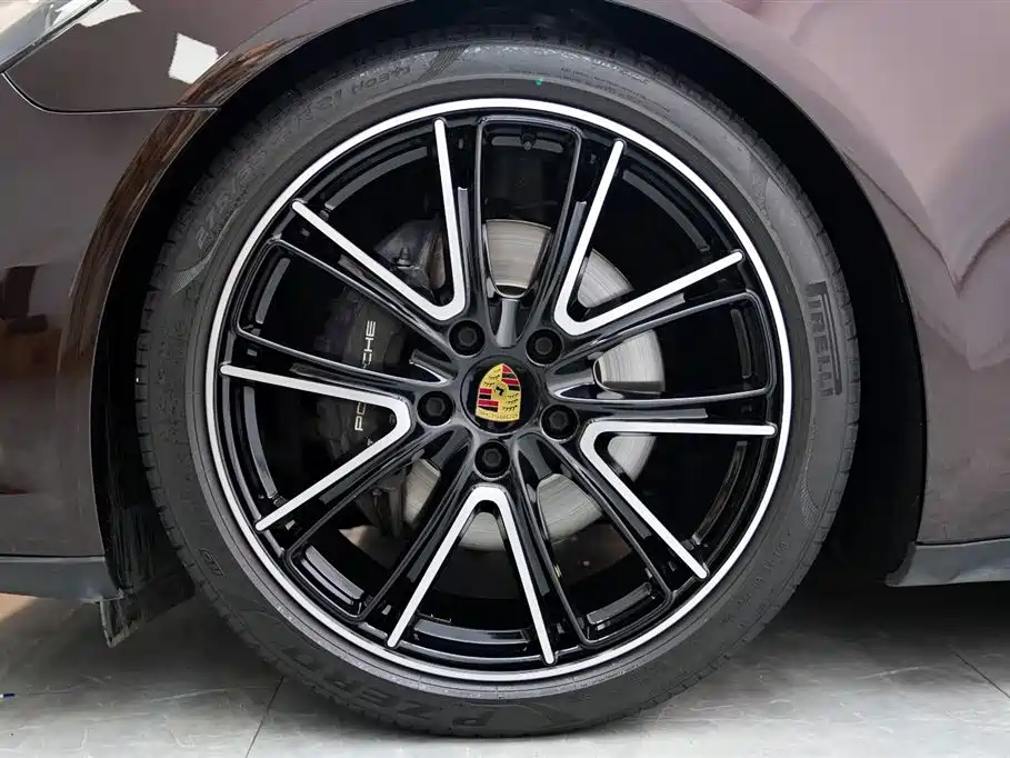 Porsche Panamera 2019 Panamera Executive Long Wheelbase 2.9T фото 5