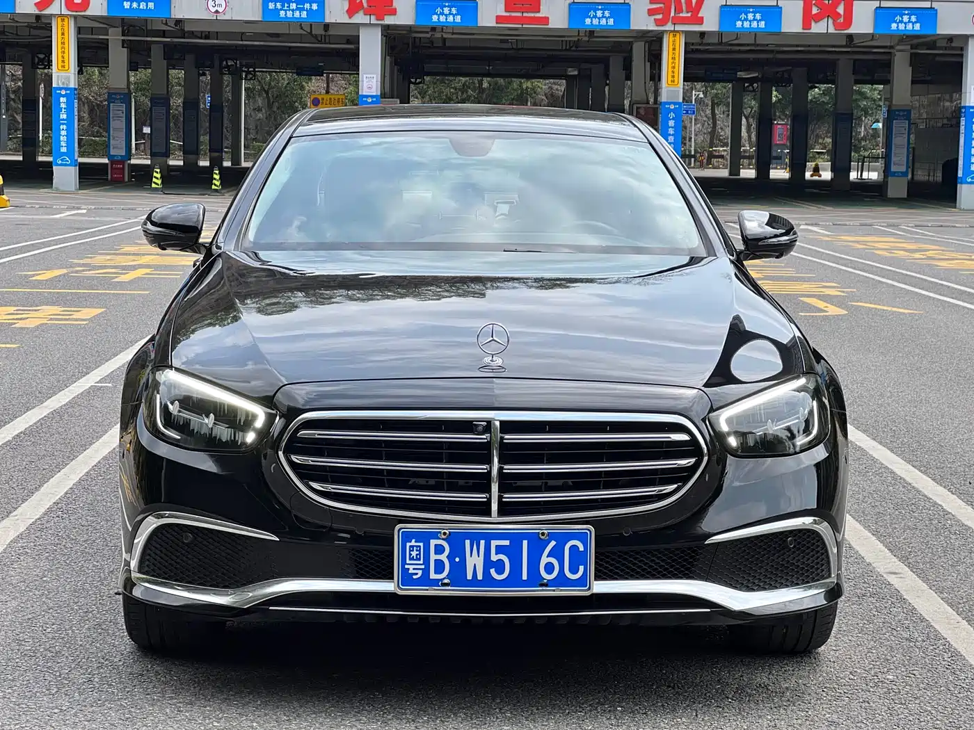 MERCEDES-BENZ E CLASS