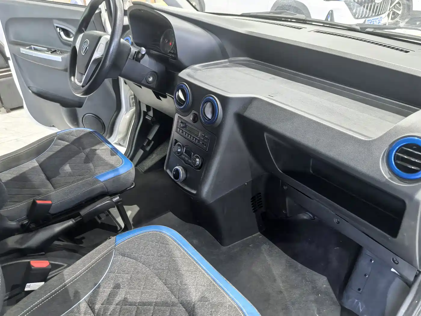 Foton Zhilan Jingling E5 2023 2023 Pure Electric Van Flat Roof 2-seater CATL 38.64kWh