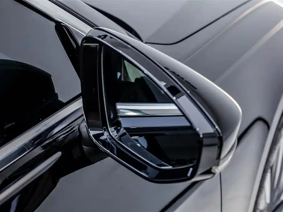 Audi A6L 2023 45 TFSI Premium Selection Elegance фото 12