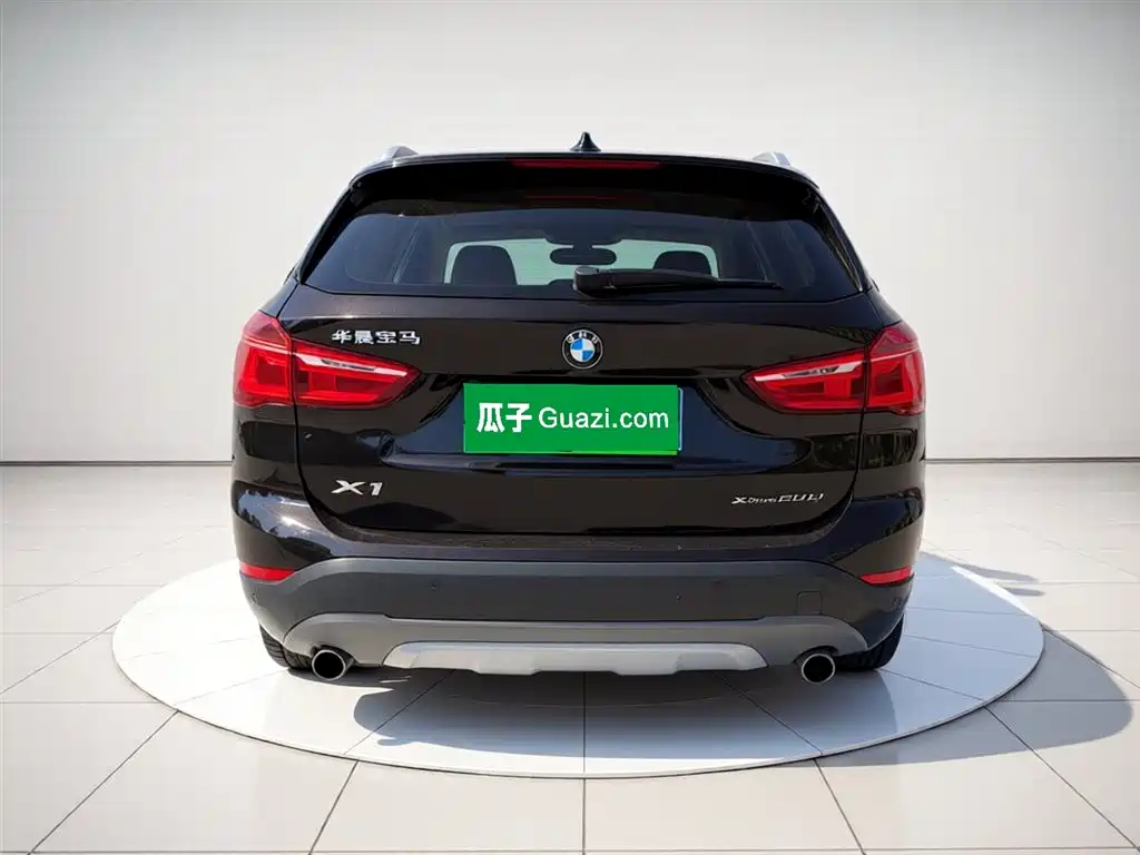 BMW X1 2018 xDrive20Li Premium Model фото 12