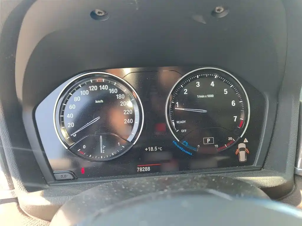 BMW X1 2018 xDrive20Li Premium Model фото 4