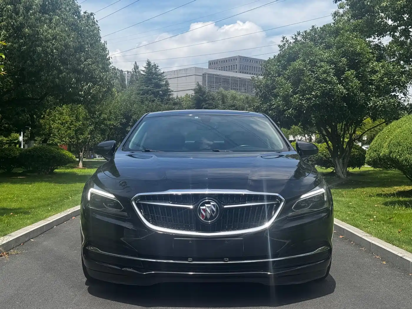 Photo 2 - Buick LaCrosse