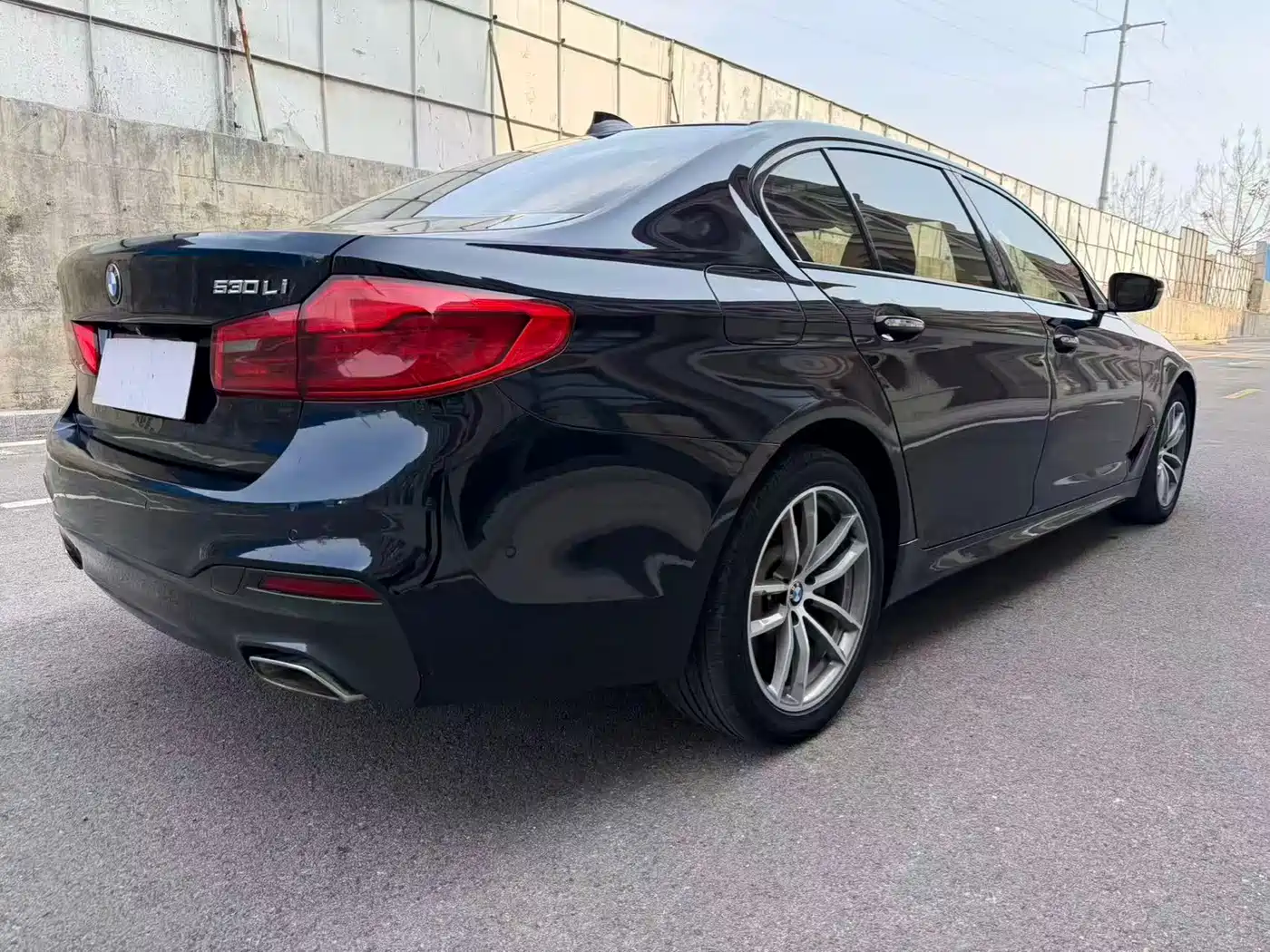 BMW 5 Series 2018 525Li M Sport Package фото 12