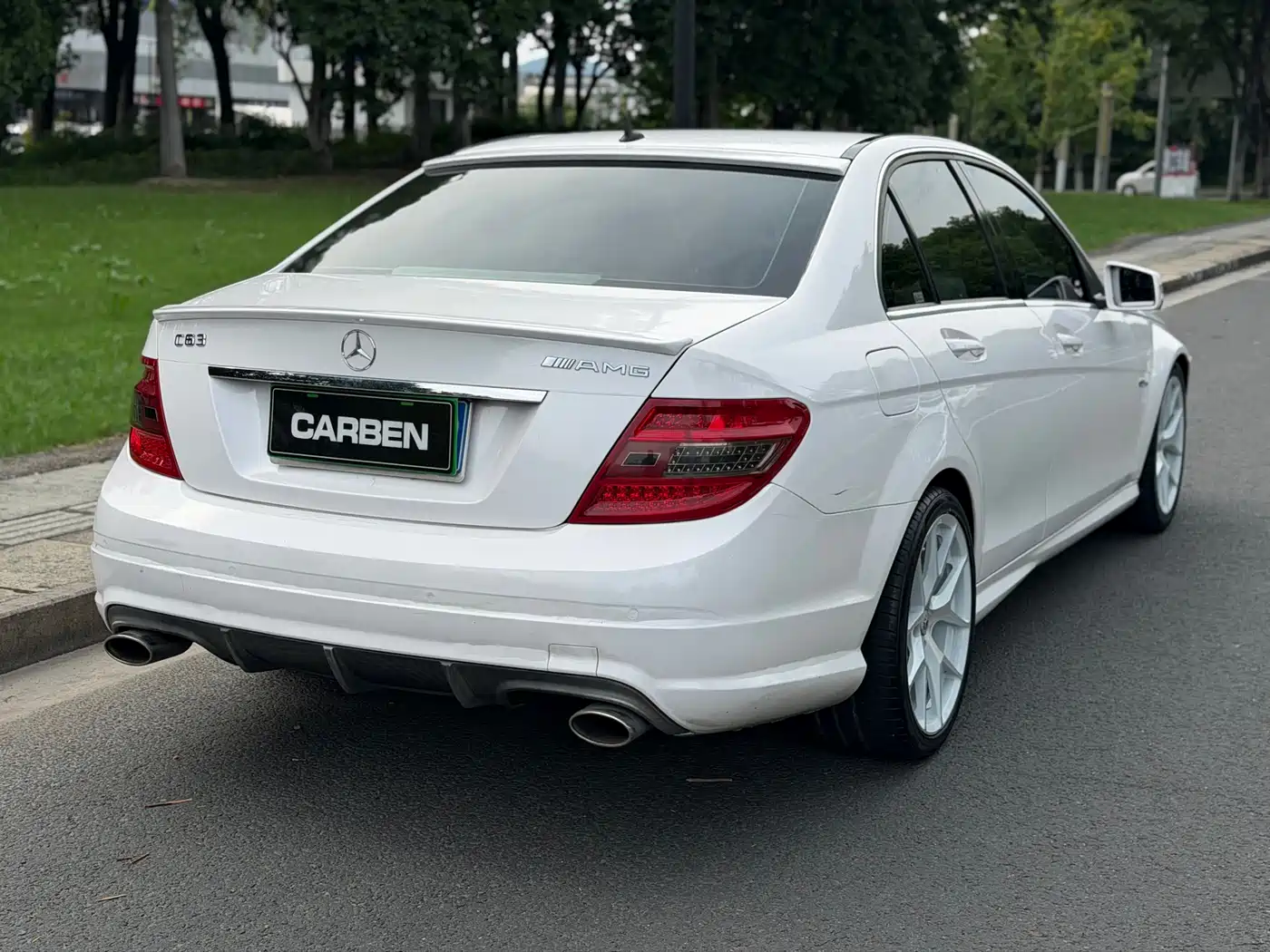 Photo 9 - Mercedes-Benz C-Class