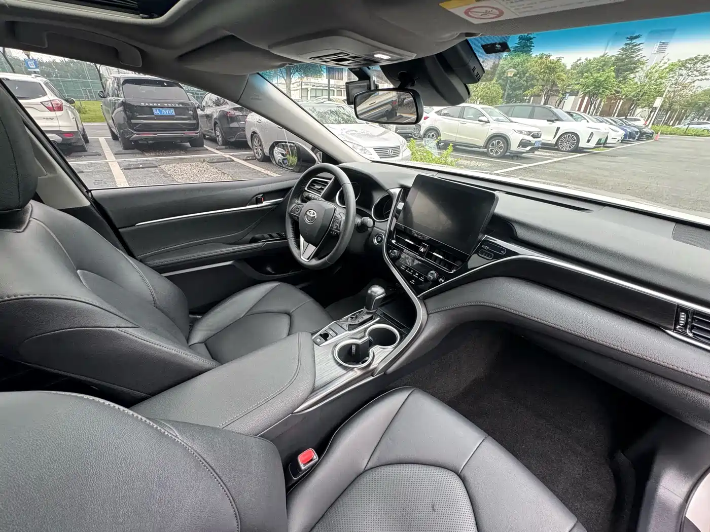 Toyota Camry 2023 2.0G Luxury Edition фото 11