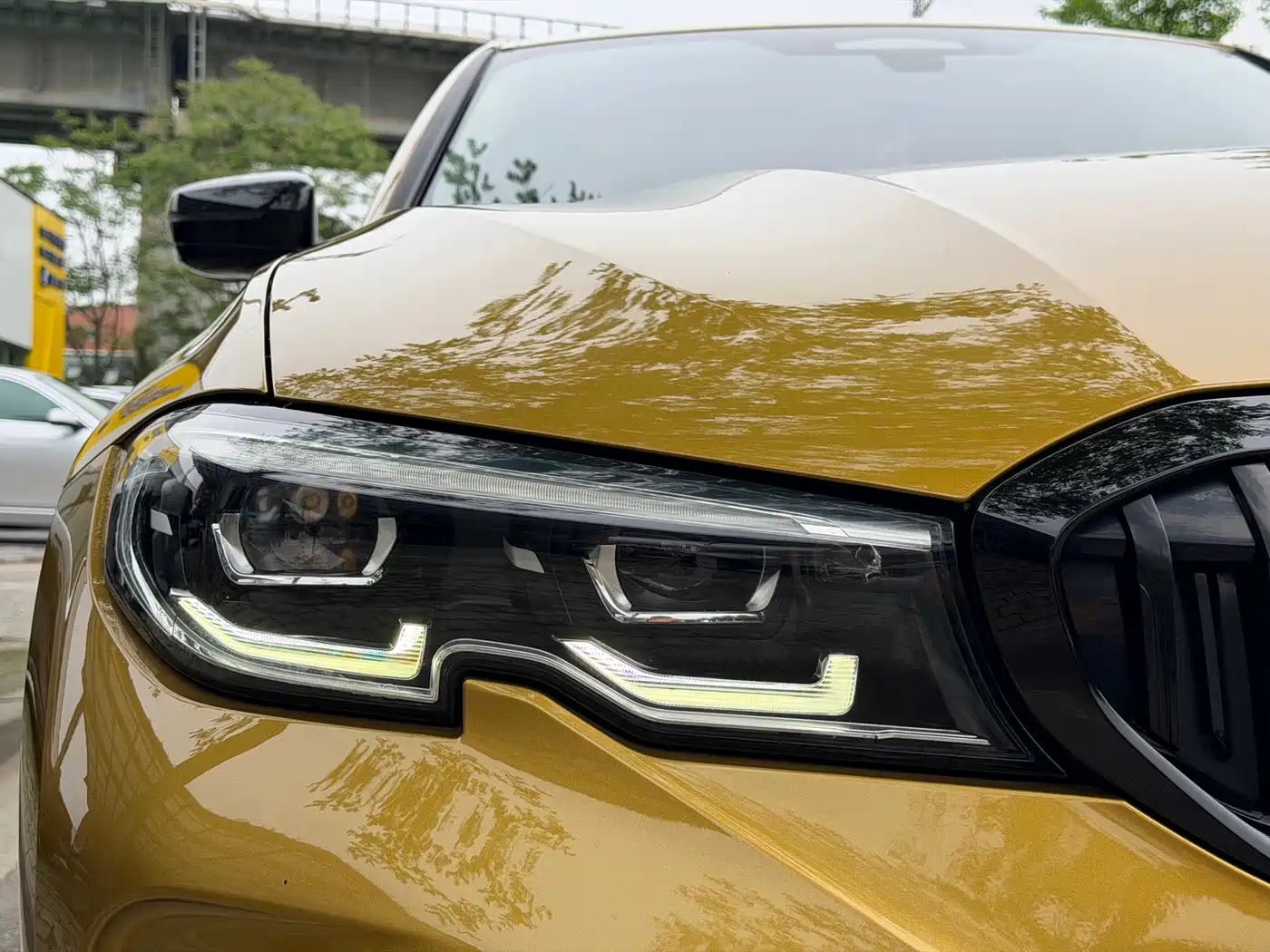 BMW 3 Series 2020 325i M Sport Black Night Package фото 3